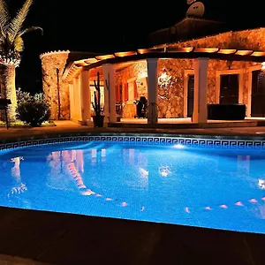  Villa Sanchez In Strandnahe Mit Pool, Jacuzzi, Klima, Wifi, Gas Bbq